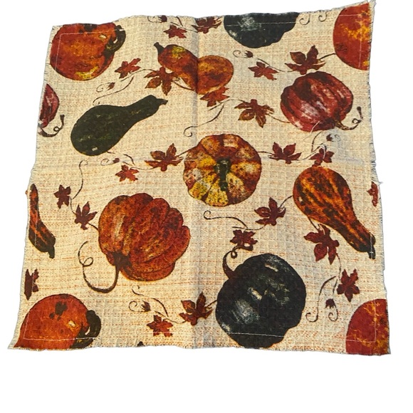 NEW The Farmhouse Rachel Ashwell 6 Waffle Fabric Fall Pumpkin Fabric Napkins - Picture 4 of 5